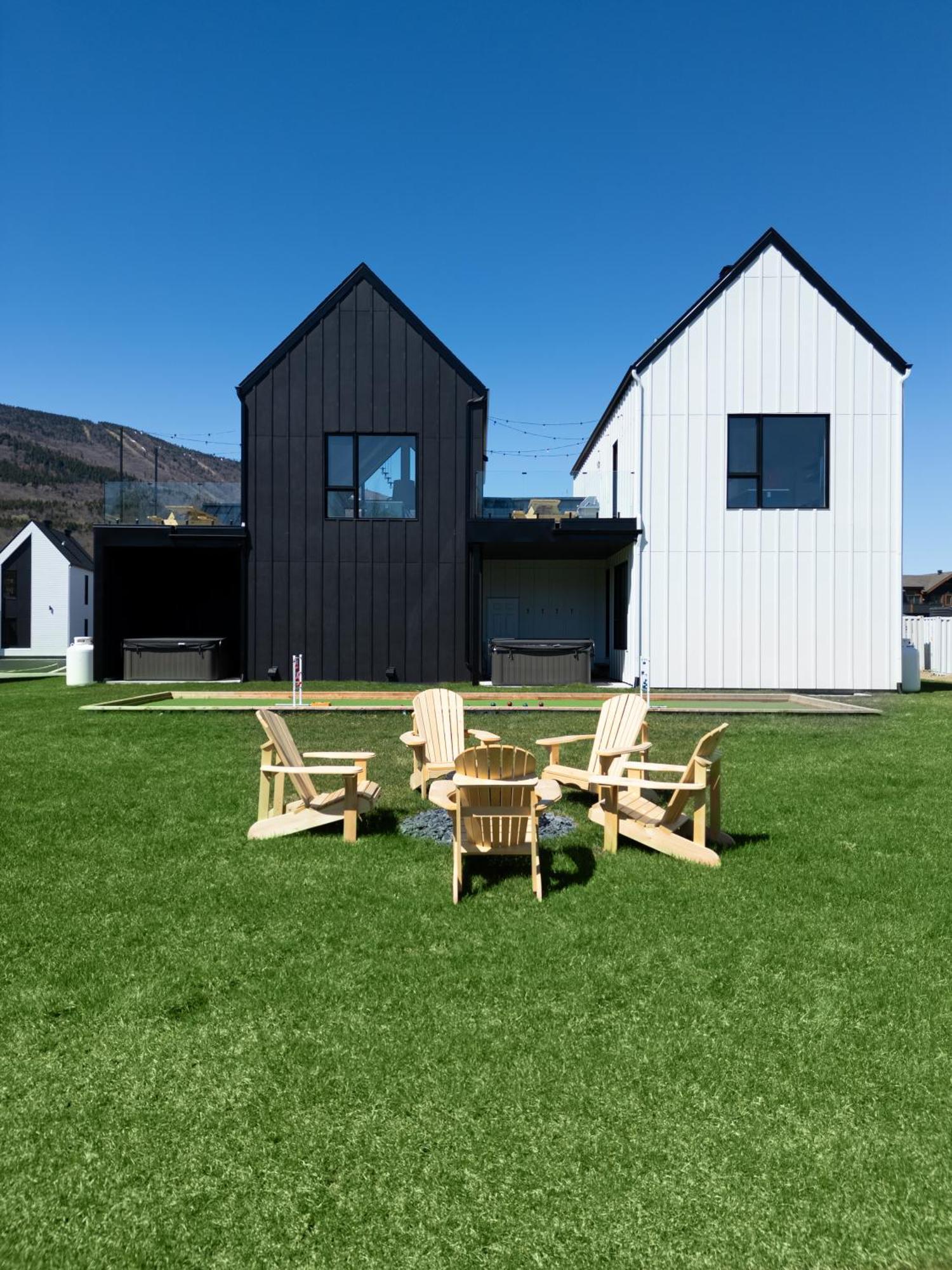 ביופרה Sofa Villas Mont Sainte-Anne מראה חיצוני תמונה