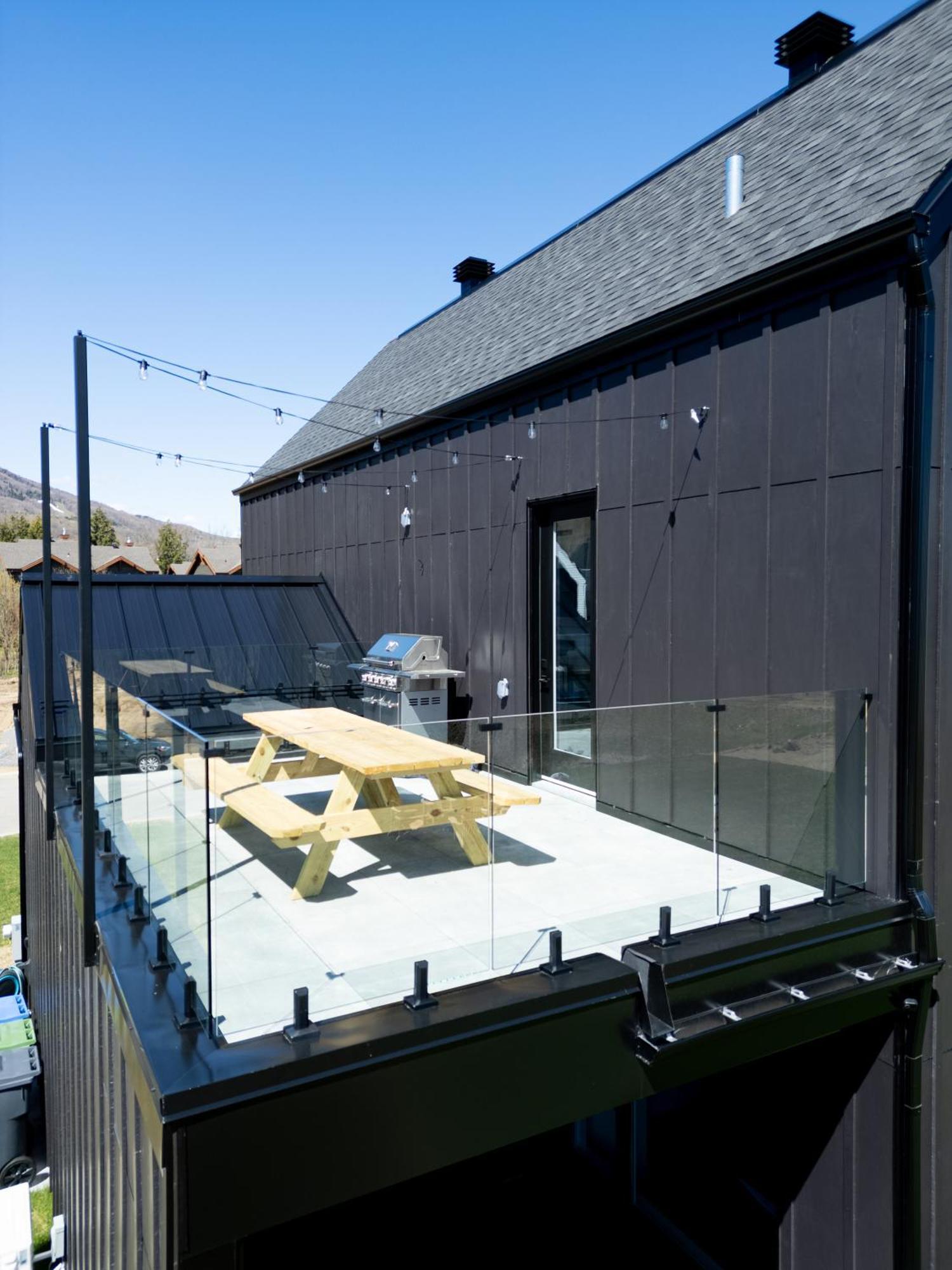ביופרה Sofa Villas Mont Sainte-Anne מראה חיצוני תמונה